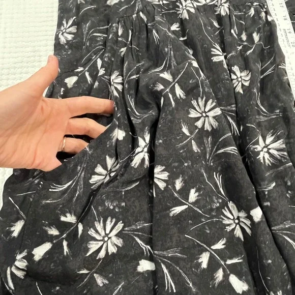 Garnet Hill Summer Dress Floral V-Neck Mini Dress Pockets boho chic coastal - Picture 5 of 6